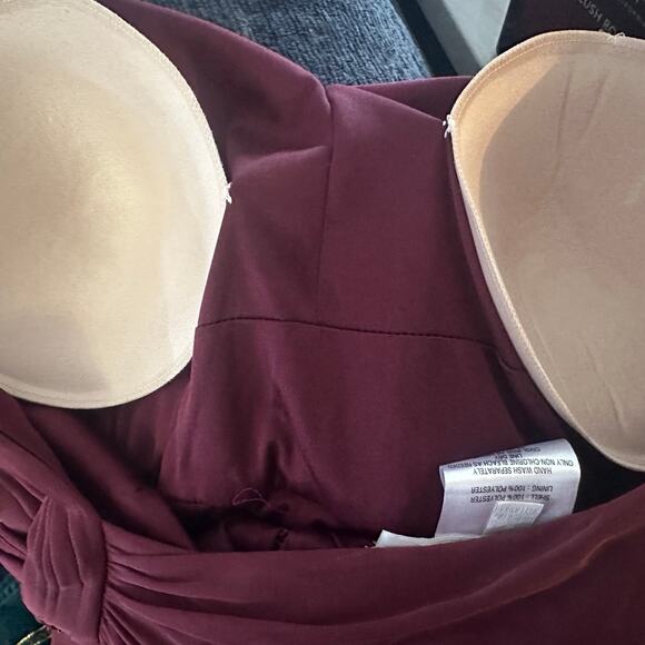 David’s Bridal Size 16 Color-Wine-Prom Wedding Dress - Picture 7 of 11